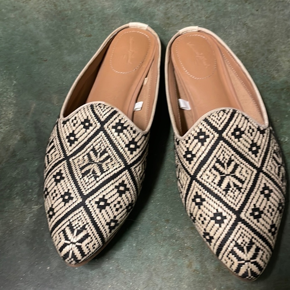 Universal Threads Goode Co size 8 women’s shoes